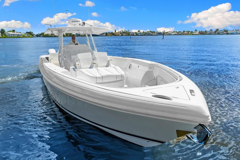 Slide: The Image of Intrepid 407 NOMAD FE 2024 - 18