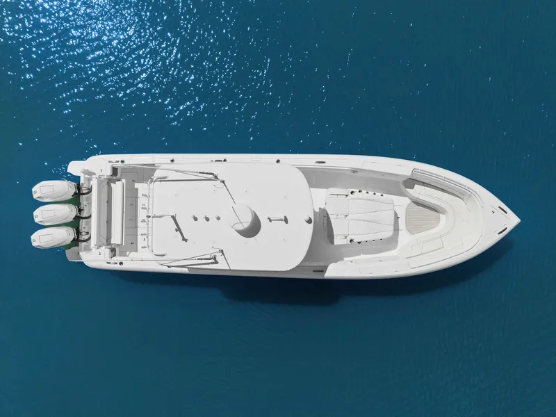 Slide: The Image of Intrepid 407 NOMAD FE 2024 - 23