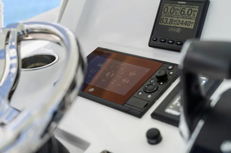 Slide: The Image of Intrepid 407 NOMAD FE 2024 - 36