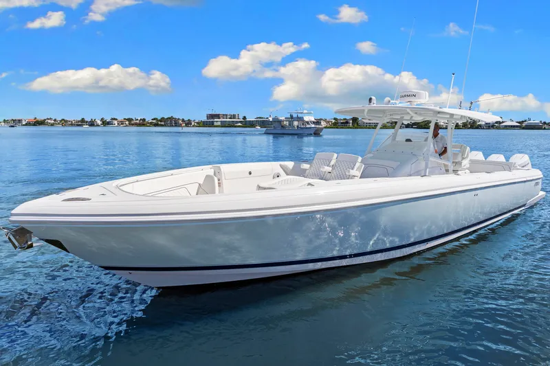 Slide: The Image of Intrepid 407 NOMAD FE 2024 - 4