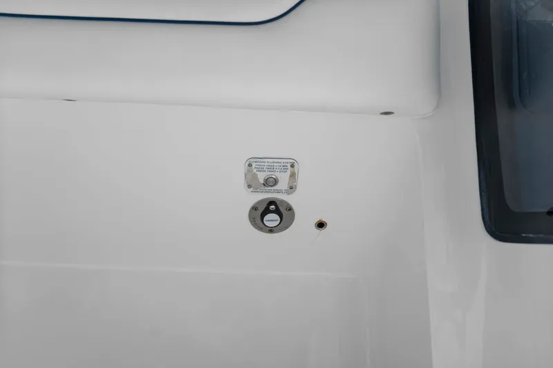 Slide: The Image of Intrepid 407 NOMAD FE 2024 - 52