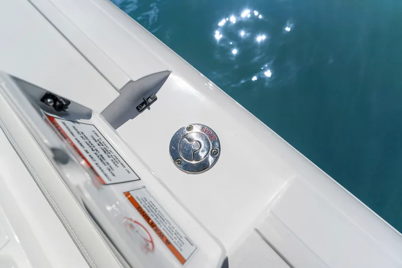 Slide: The Image of Intrepid 407 NOMAD FE 2024 - 54