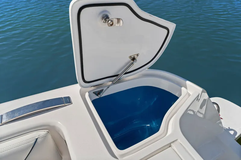 Slide: The Image of Intrepid 407 NOMAD FE 2024 - 56