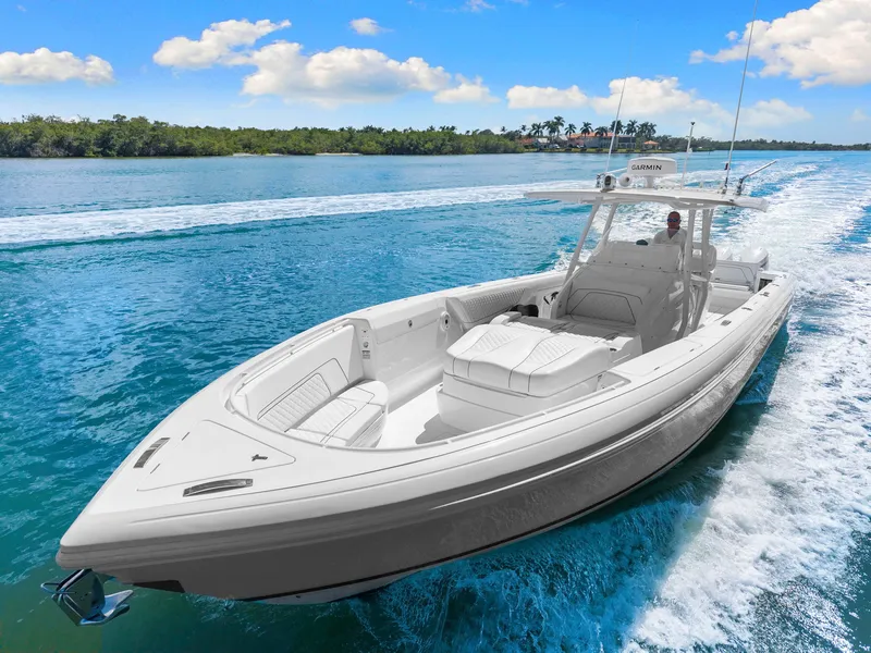 Slide: The Image of Intrepid 407 NOMAD FE 2024 - 6