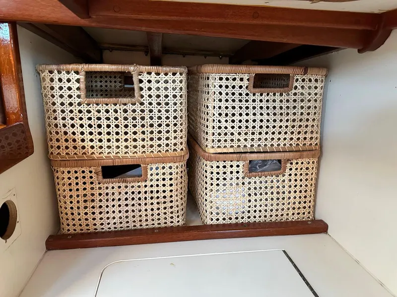 Slide: The Image of Salon Storage Cubby - 8