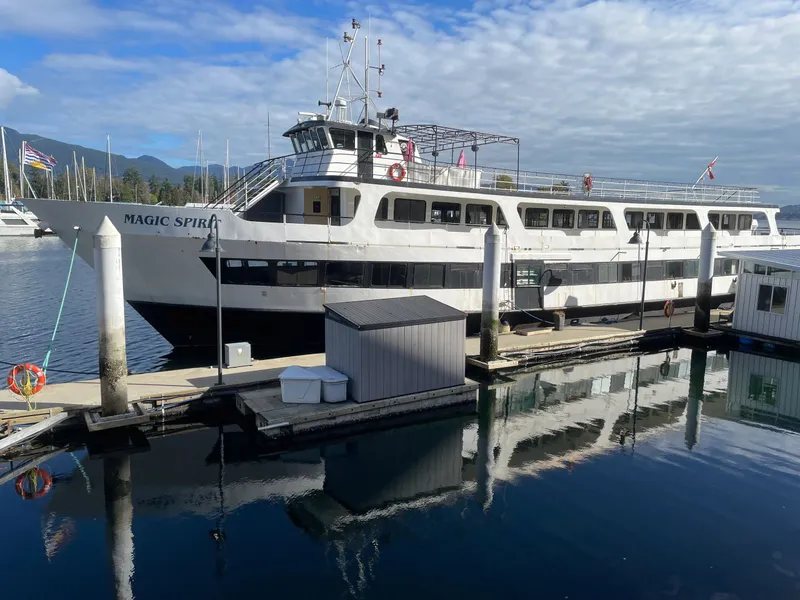 Slide: The Image of Blount Custom Charter 1983 - 18