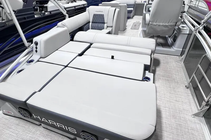 Slide: The Image of 2022 Harris FloteBote SOLTHICE 250 pontoon boat with luxurious seating and modern design. - 22