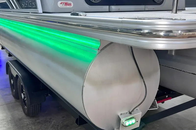 Slide: The Image of 2022 Harris FloteBote SOLTHICE 250 pontoon boat with green LED lighting. - 50