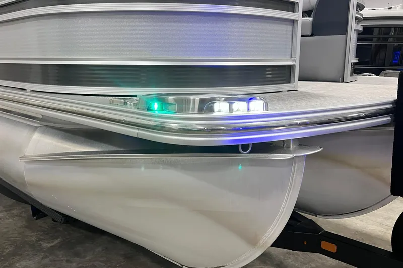 Slide: The Image of 2022 Harris FloteBote SOLTHICE 250 pontoon boat with LED navigation lights. - 56
