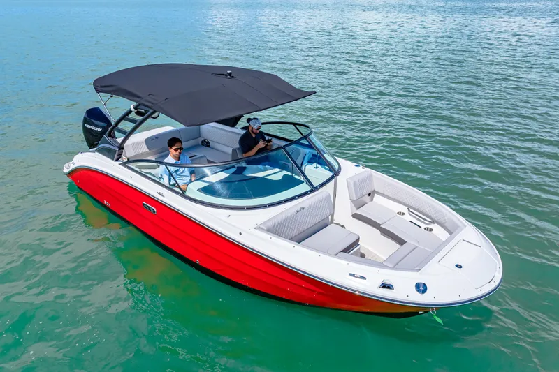 Slide: The Image of Sea Ray SDX 250 Outboard 2025 - 4