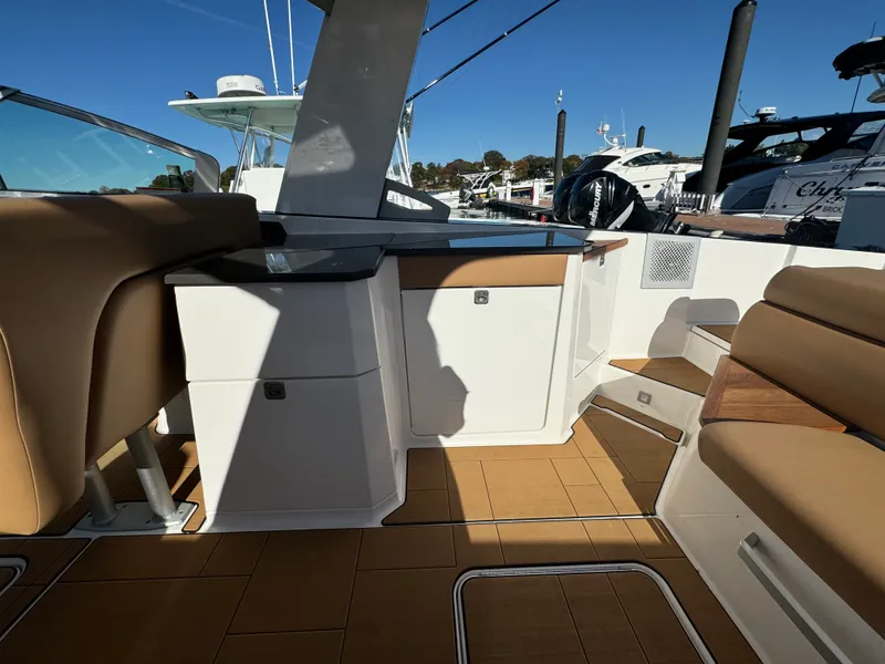 Slide: The Image of Aviara AV32 2023 - 25