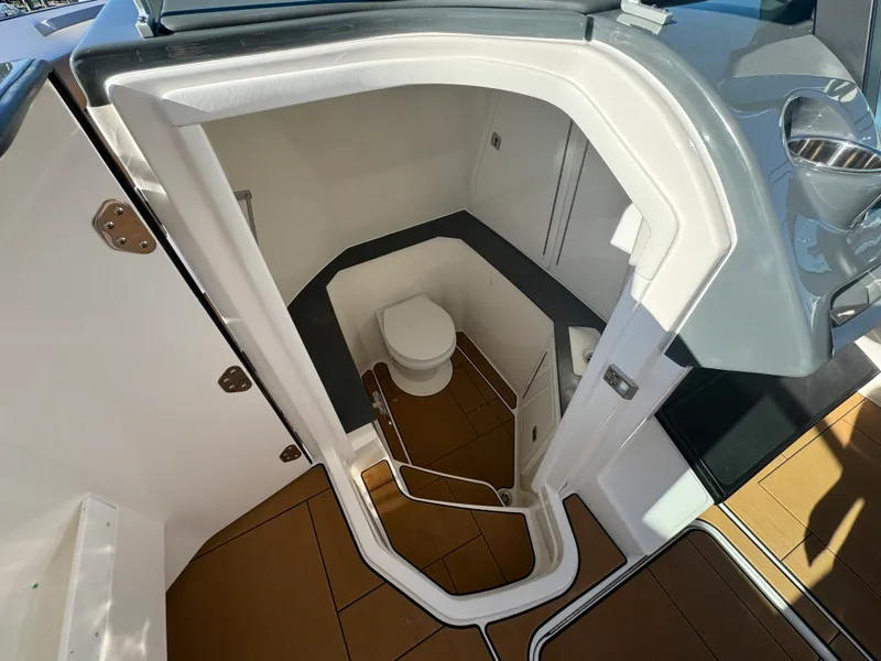 Slide: The Image of Aviara AV32 2023 - 39