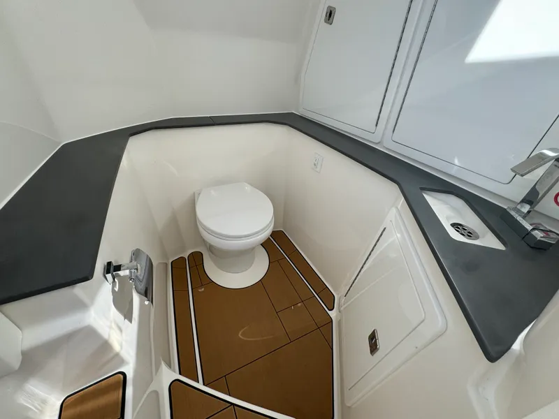 Slide: The Image of Aviara AV32 2023 - 40