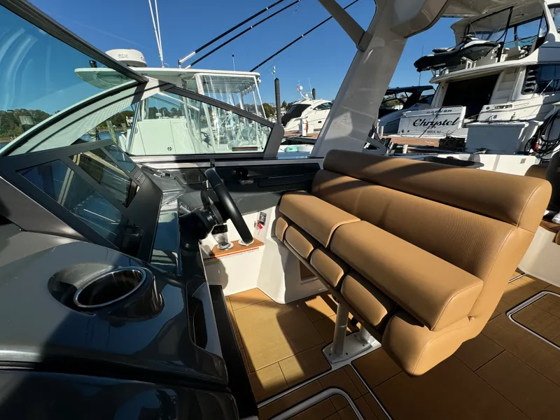 Slide: The Image of Aviara AV32 2023 - 48