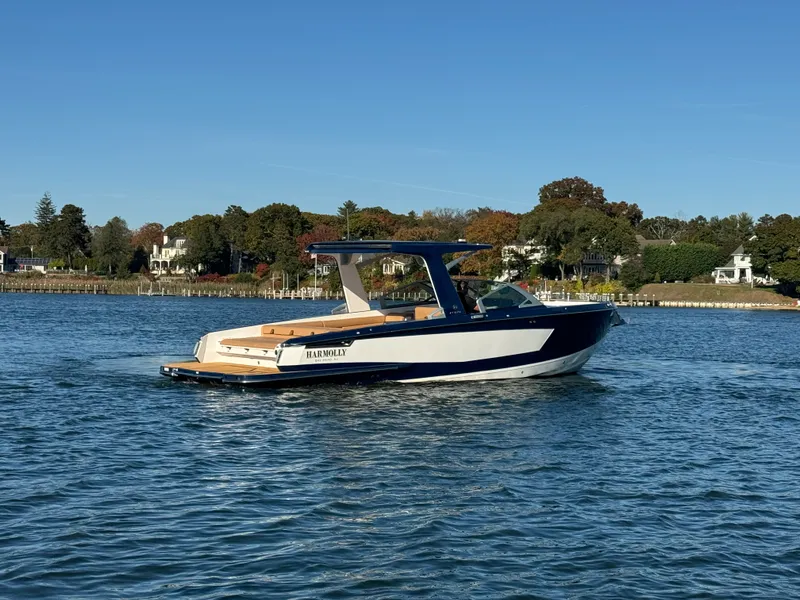 Slide: The Image of Aviara AV32 2023 - 7