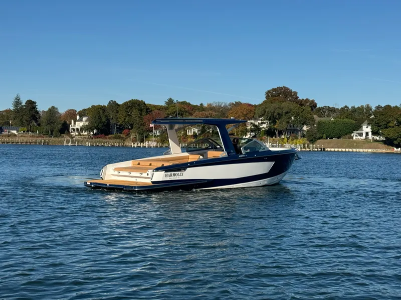 Slide: The Image of Aviara AV32 2023 - 8