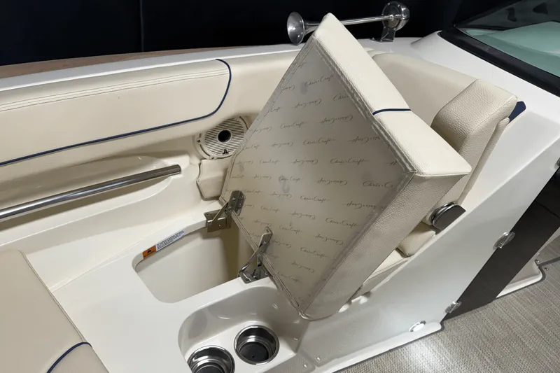 Slide: The Image of Chris-Craft LAUNCH 2021 - 104