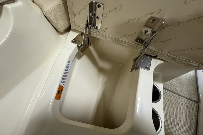 Slide: The Image of Chris-Craft LAUNCH 2021 - 105