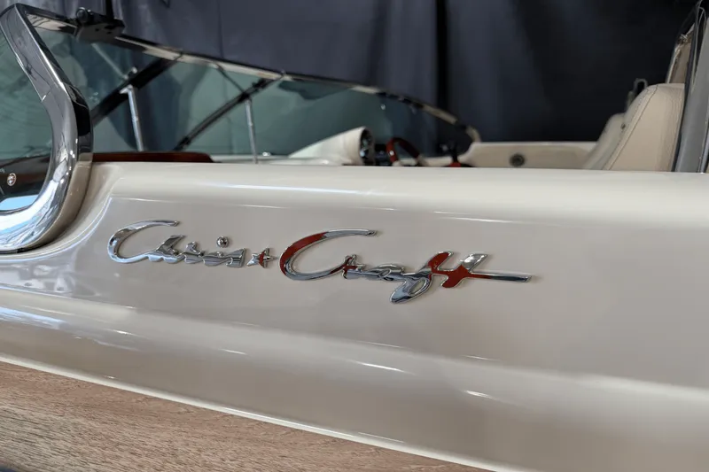 Slide: The Image of Chris-Craft LAUNCH 2021 - 12