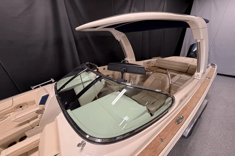 Slide: The Image of Chris-Craft LAUNCH 2021 - 14