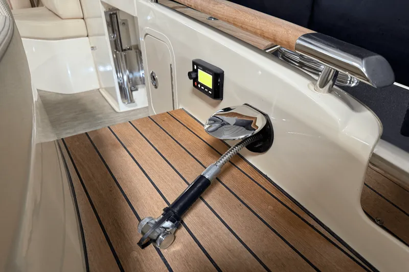 Slide: The Image of Chris-Craft LAUNCH 2021 - 30