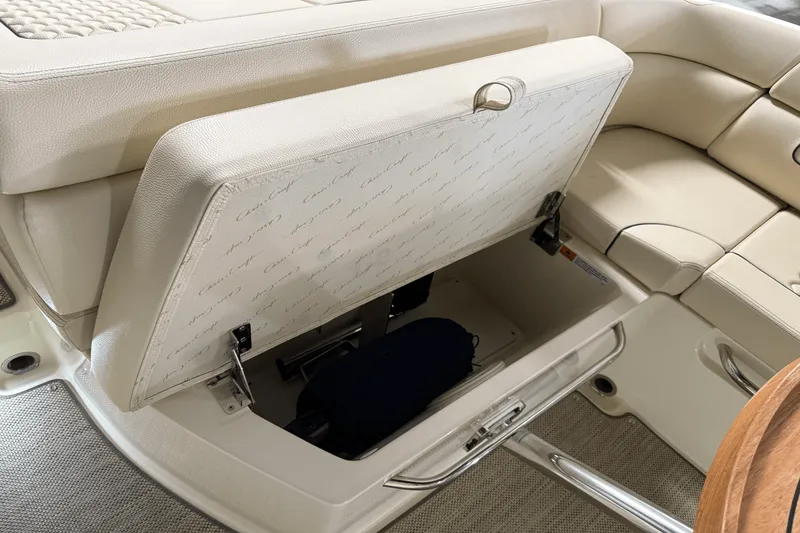 Slide: The Image of Chris-Craft LAUNCH 2021 - 37