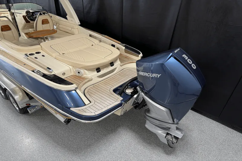 Slide: The Image of Chris-Craft LAUNCH 2021 - 6