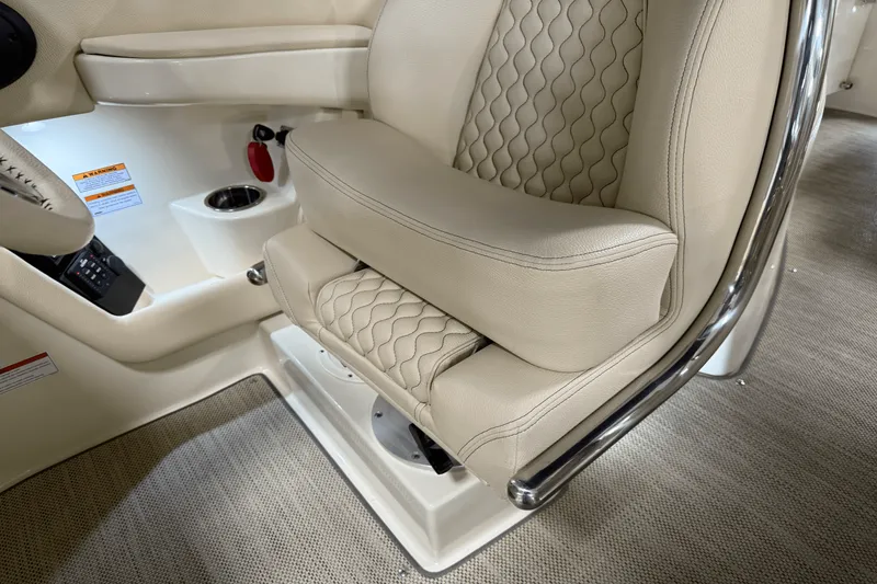 Slide: The Image of Chris-Craft LAUNCH 2021 - 64