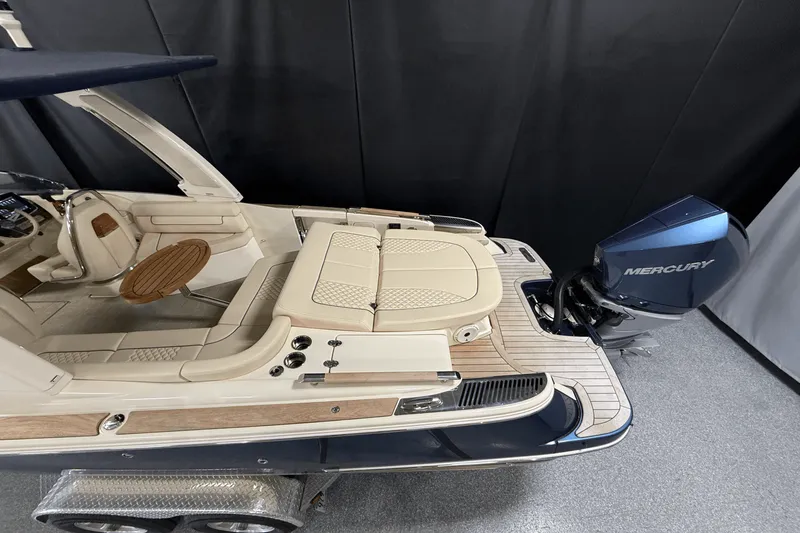 Slide: The Image of Chris-Craft LAUNCH 2021 - 7