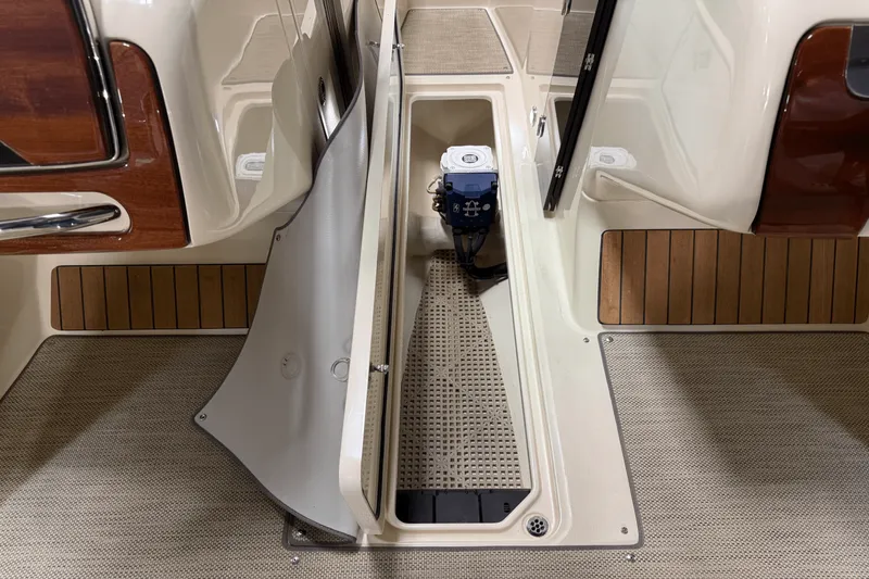 Slide: The Image of Chris-Craft LAUNCH 2021 - 83