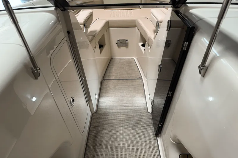 Slide: The Image of Chris-Craft LAUNCH 2021 - 86