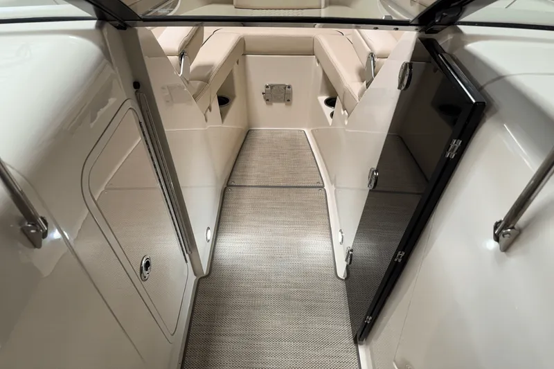 Slide: The Image of Chris-Craft LAUNCH 2021 - 92