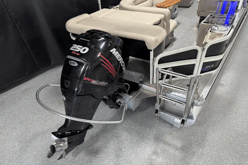 Slide: The Image of Premier 250 GRAND MAJESTIC 2017 - 10