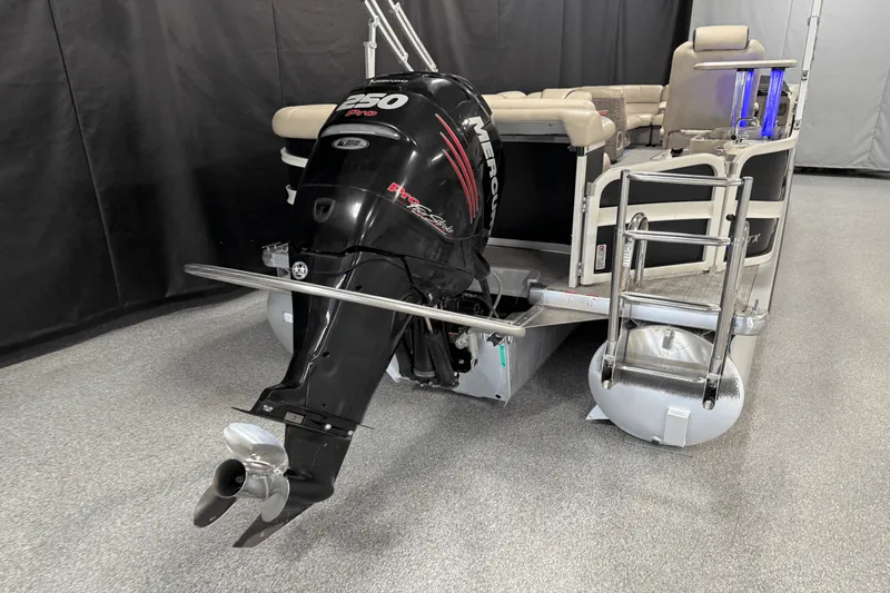 Slide: The Image of Premier 250 GRAND MAJESTIC 2017 - 3