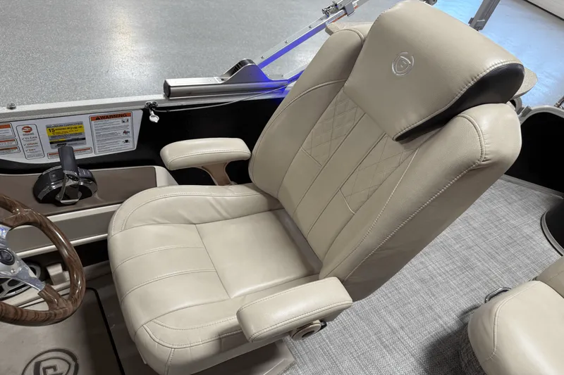 Slide: The Image of Premier 250 GRAND MAJESTIC 2017 - 53