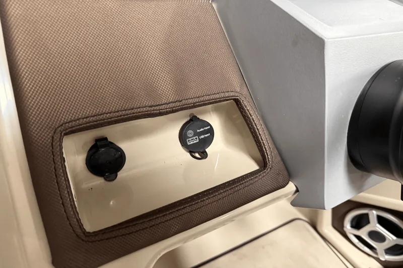 Slide: The Image of Premier 250 GRAND MAJESTIC 2017 - 57