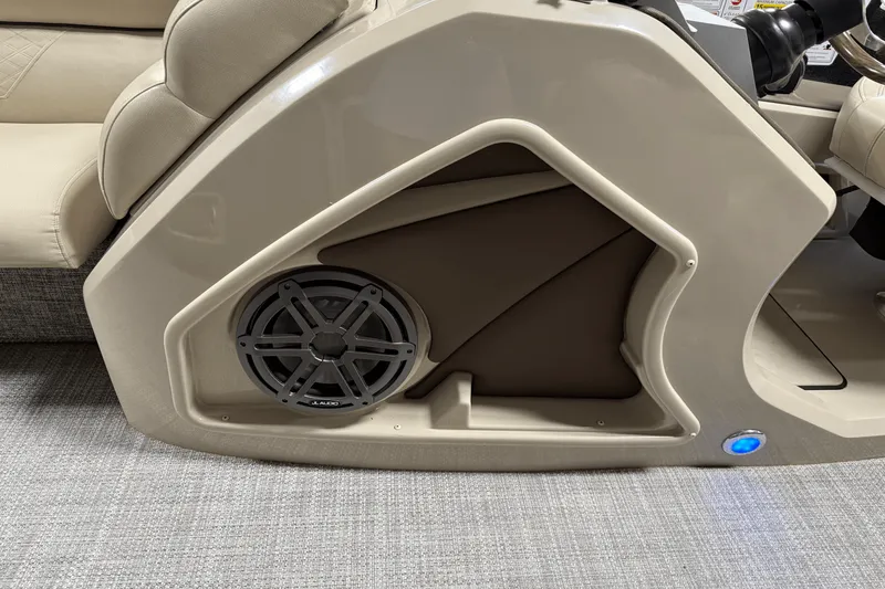 Slide: The Image of Premier 250 GRAND MAJESTIC 2017 - 61