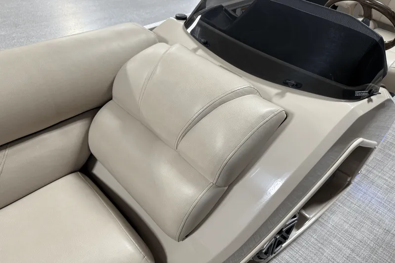 Slide: The Image of Premier 250 GRAND MAJESTIC 2017 - 88