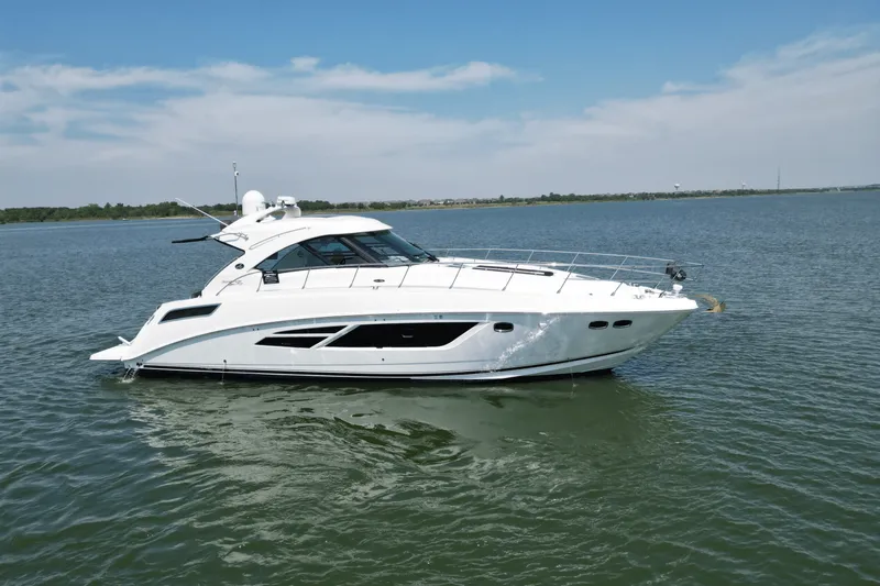 Slide: The Image of Sea Ray 540 SUNDANCER 2016 - 11