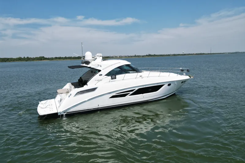 Slide: The Image of Sea Ray 540 SUNDANCER 2016 - 12