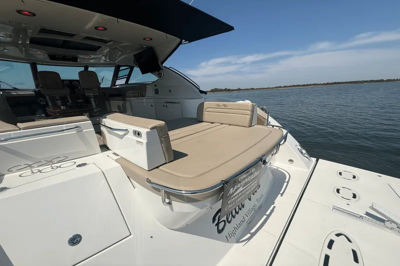 Slide: The Image of Sea Ray 540 SUNDANCER 2016 - 22