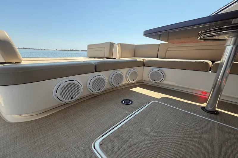 Slide: The Image of Sea Ray 540 SUNDANCER 2016 - 30