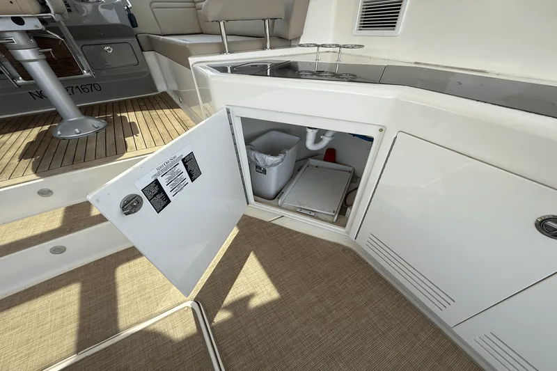 Slide: The Image of Sea Ray 540 SUNDANCER 2016 - 35