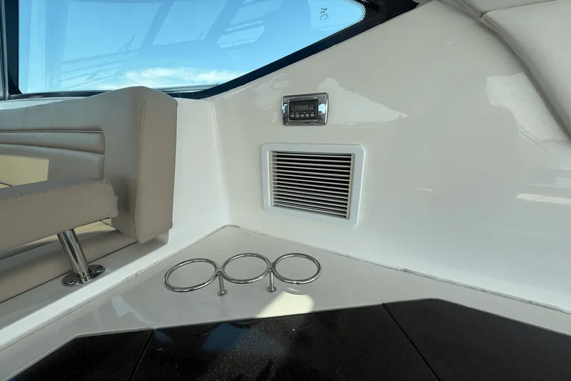 Slide: The Image of Sea Ray 540 SUNDANCER 2016 - 37