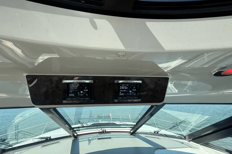 Slide: The Image of Sea Ray 540 SUNDANCER 2016 - 56