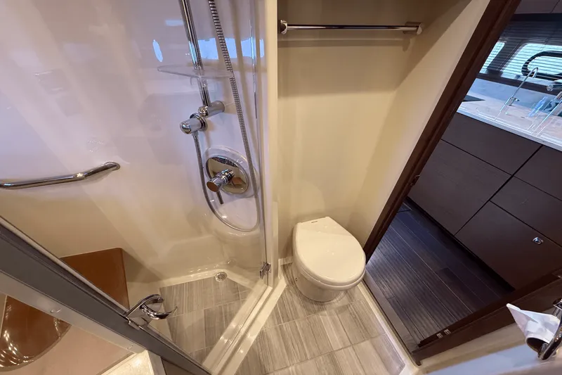 Slide: The Image of Sea Ray 540 SUNDANCER 2016 - 86