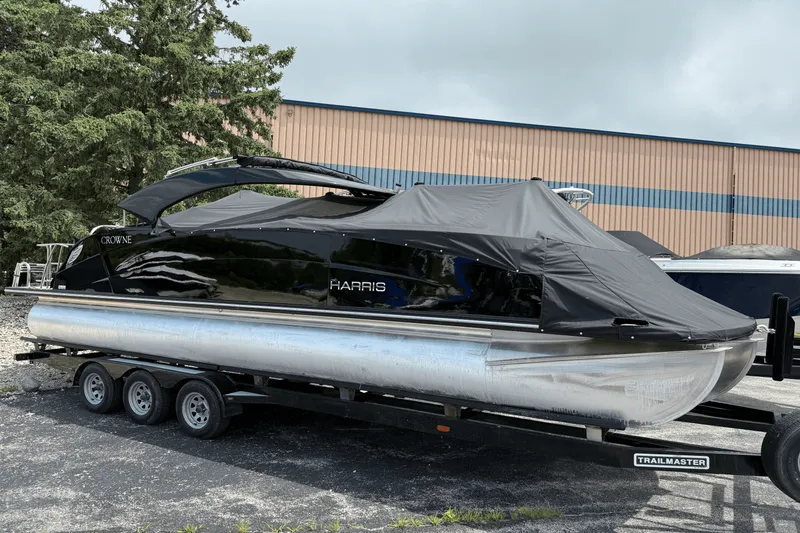 Slide: The Image of Harris Crowne 250 2022 - 26