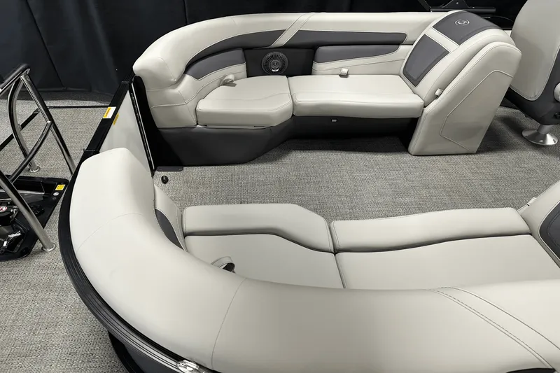 Slide: The Image of Barletta CABRIO22QCTT 2025 - 10