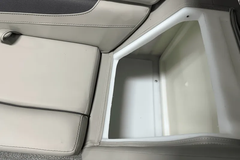 Slide: The Image of Barletta CABRIO22QCTT 2025 - 26