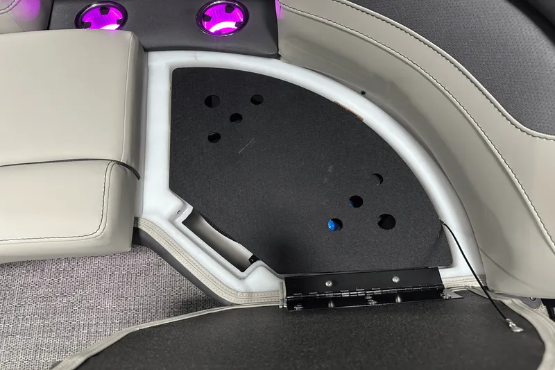 Slide: The Image of Barletta CABRIO22QCTT 2025 - 29